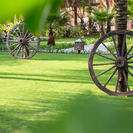 Sunny Beach Resort & Spa Phan Thiết Buitenkant foto