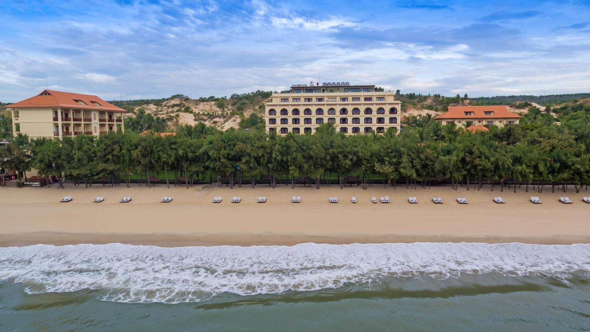 Sunny Beach Resort & Spa Phan Thiết Buitenkant foto