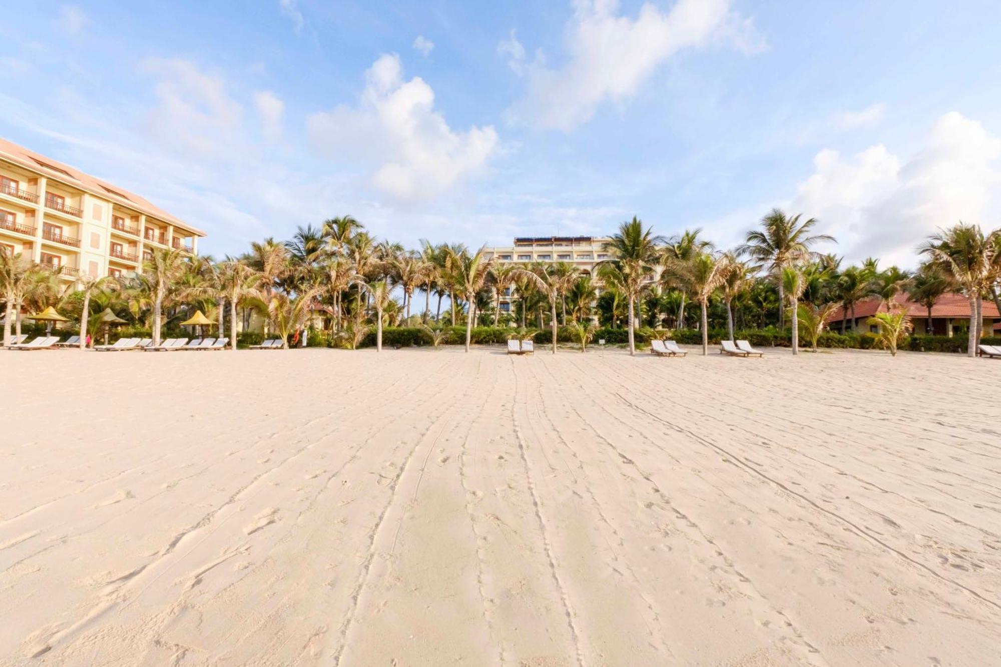 Sunny Beach Resort & Spa Phan Thiết Buitenkant foto