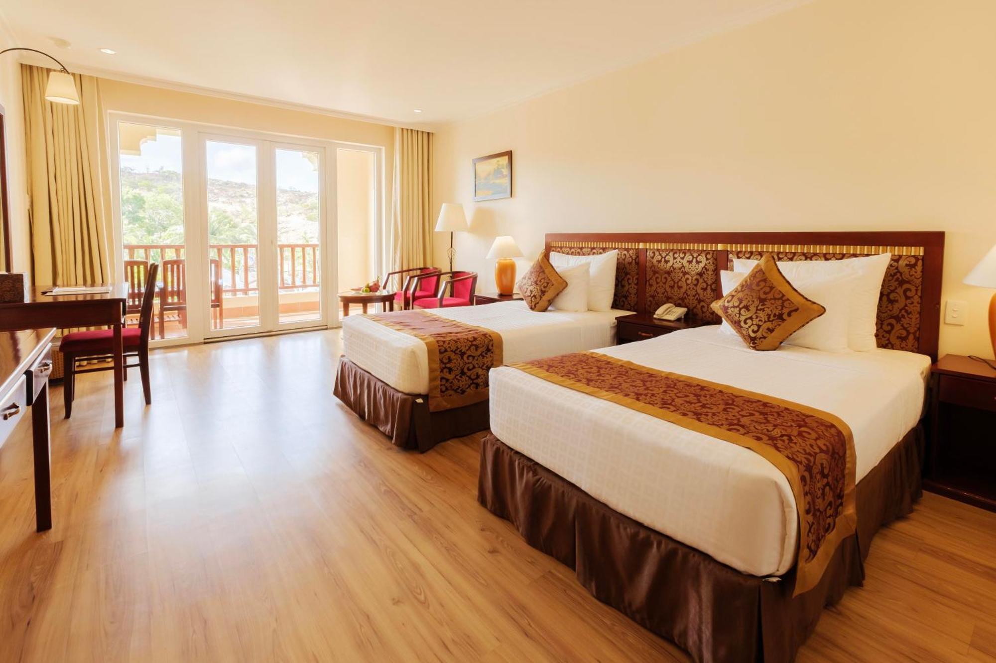 Sunny Beach Resort & Spa Phan Thiết Buitenkant foto