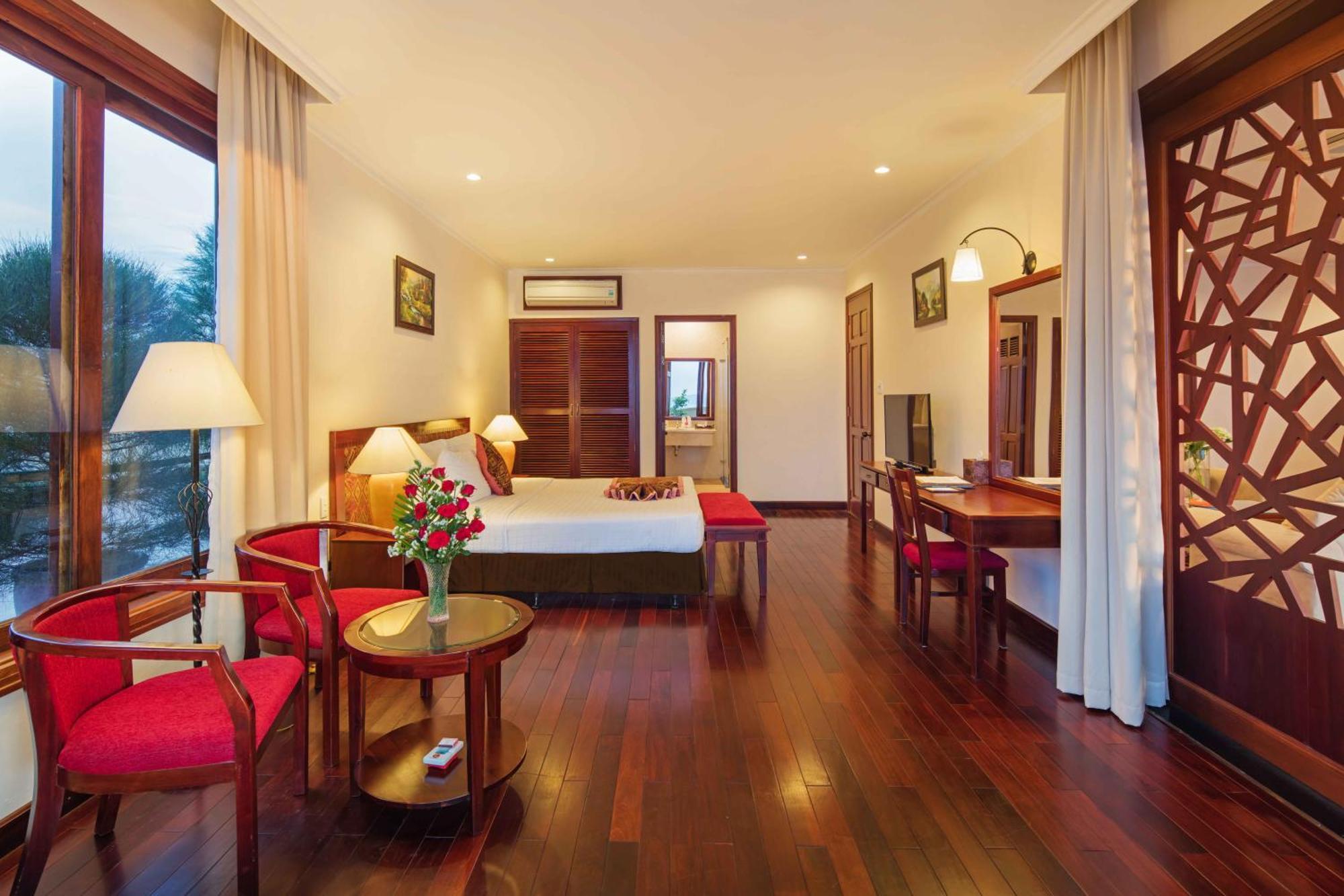 Sunny Beach Resort & Spa Phan Thiết Buitenkant foto