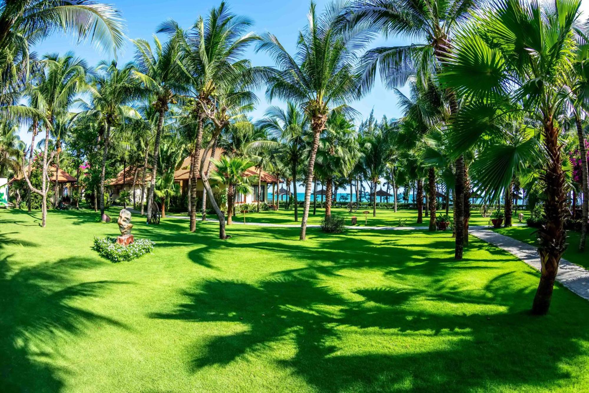 Sunny Beach Resort & Spa Phan Thiết Buitenkant foto
